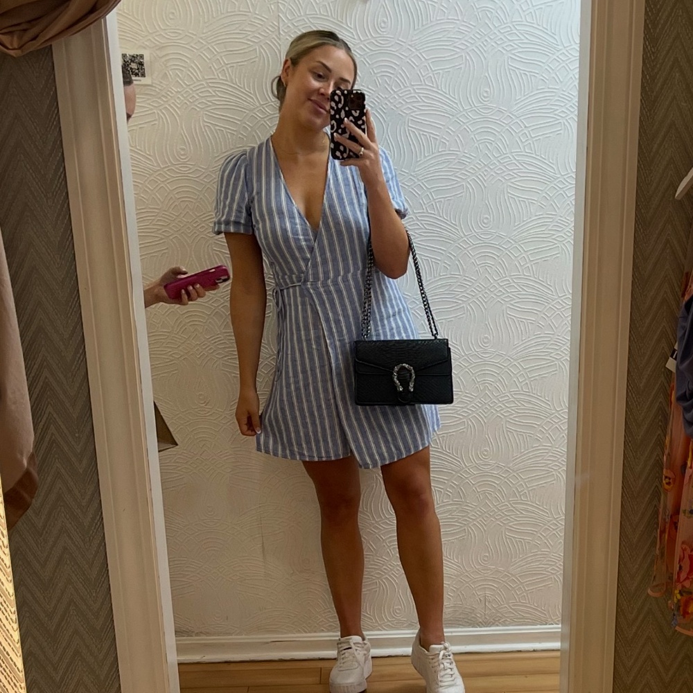 Old Navy wrap dress - S